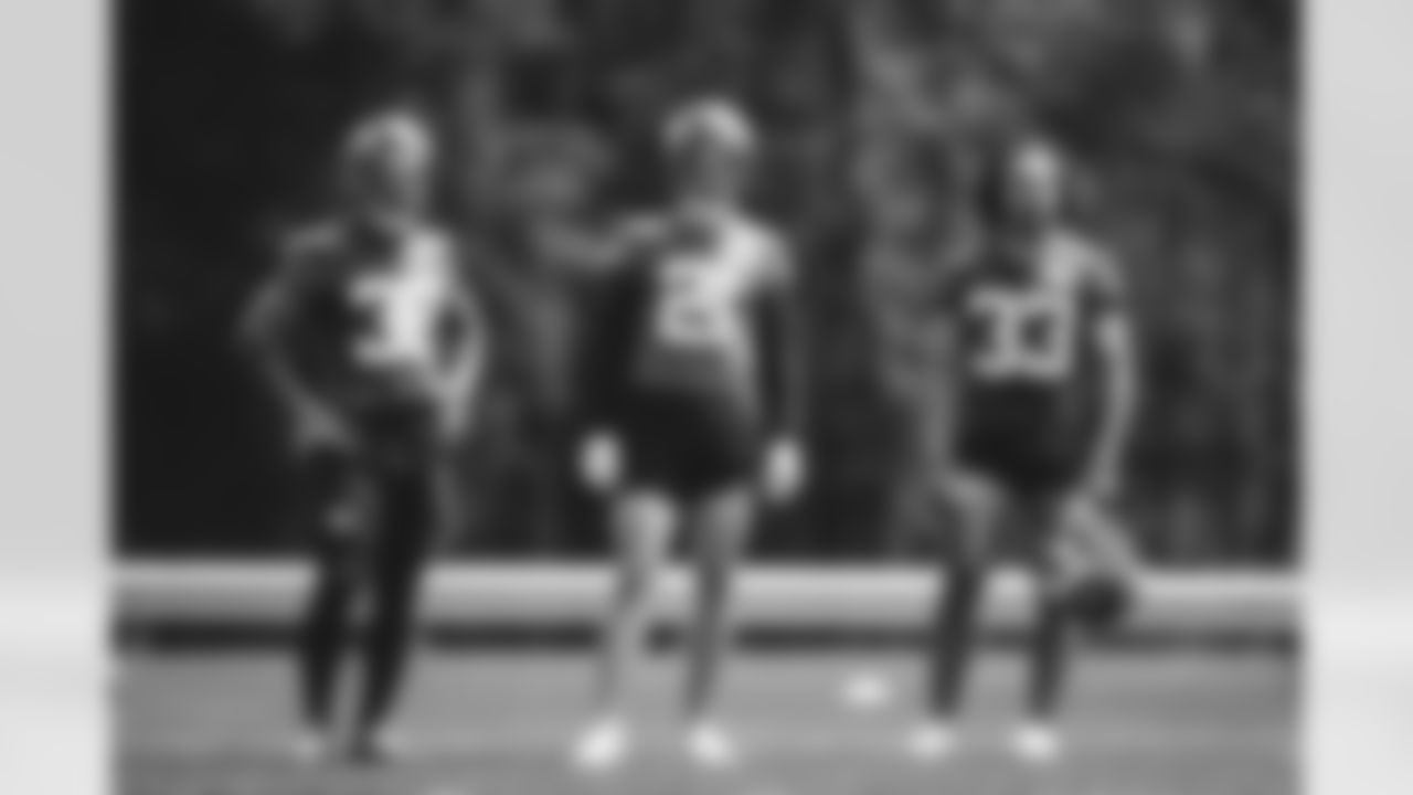 S Jovante Moffatt, S Ashtyn Davis & S Elijah Riley