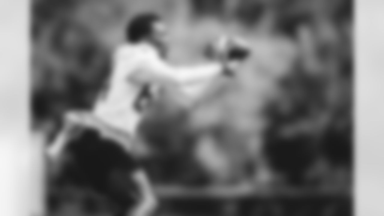E_SNY_6064