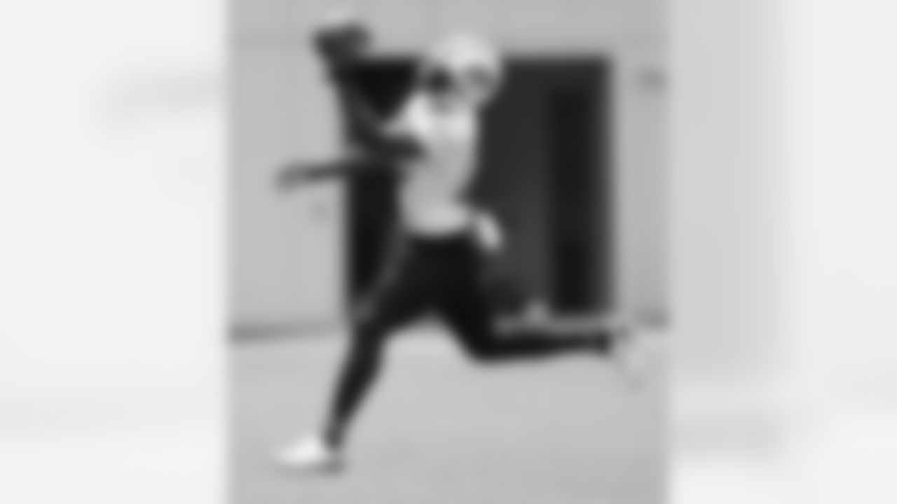 In a bold stroke, Maccagnan went the trade route to acquire Brandon Marshall and a seventh-round pick from the Bears in exchange for the Jets' fifth-rounder. The 6'4", 230-pound Marshall, who has 773 receptions and 65 touchdowns, needs just 229 yards to reach 10,000 for his career. "It happened kind of quickly, but we felt, really from a value/return standpoint, we thought that gave us the best option to add a player of Brandon's caliber to our organization," Maccagnan said. "I think it was, in my mind at least, kind of an easy decision to make when we went through the process."