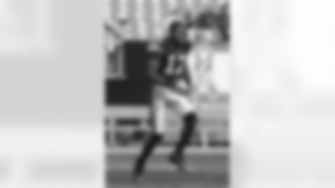WR Braylon Edwards Photos