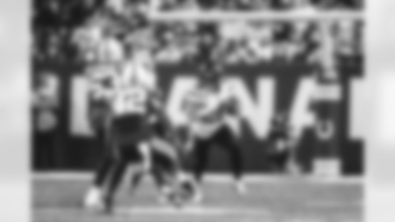SNY14035