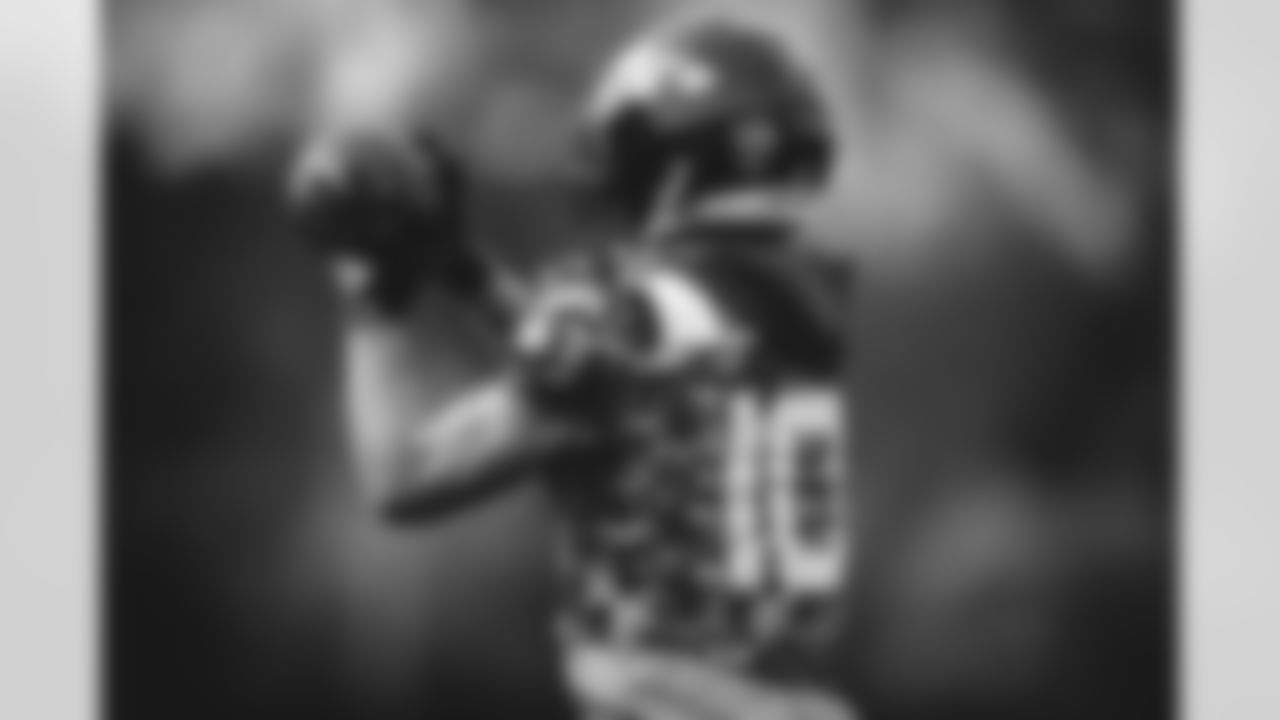WR Braxton Berrios