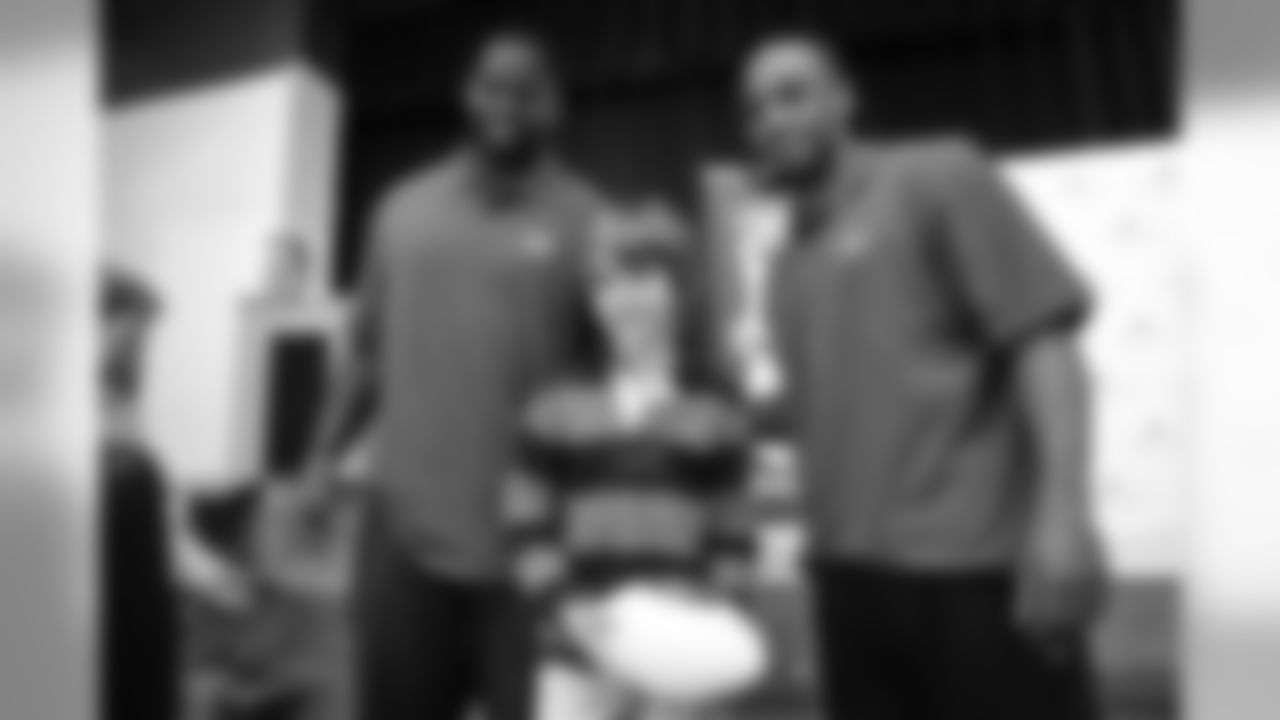 NFL Play 60 Challenge: Wilson and Dixon Inspire Local Kids