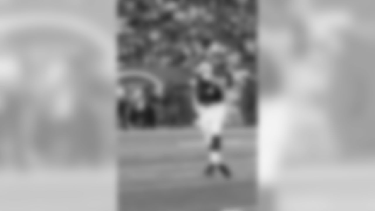 Greg McElroy Photos