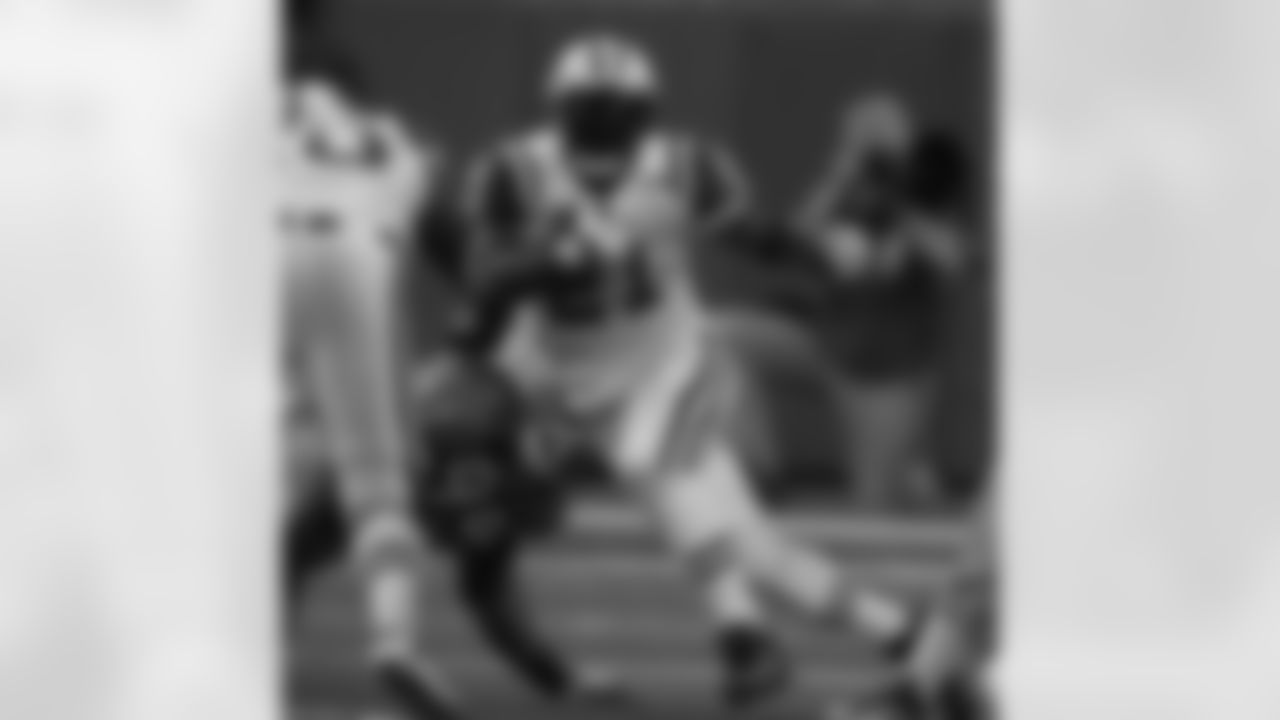 LaDainian Tomlinson Photos