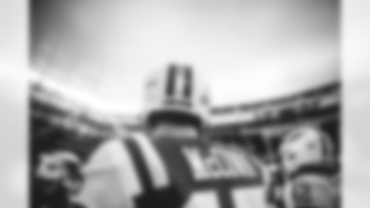 E_1D2_1529