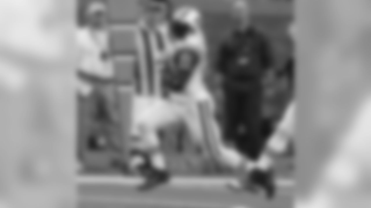 LaDainian Tomlinson Photos