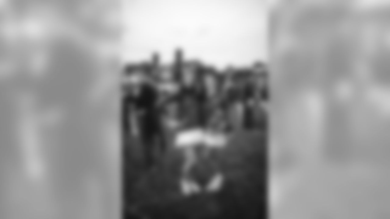 E_SNY_9921
