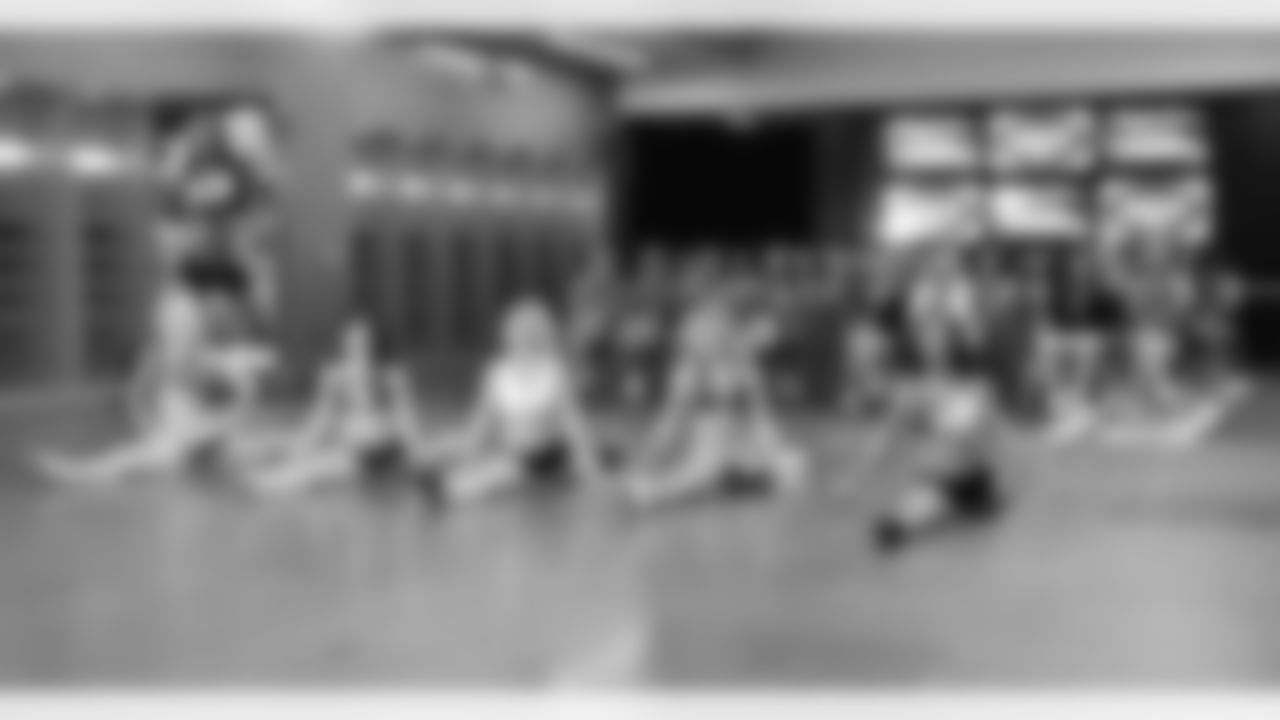 2011 Flight Crew Final Auditions