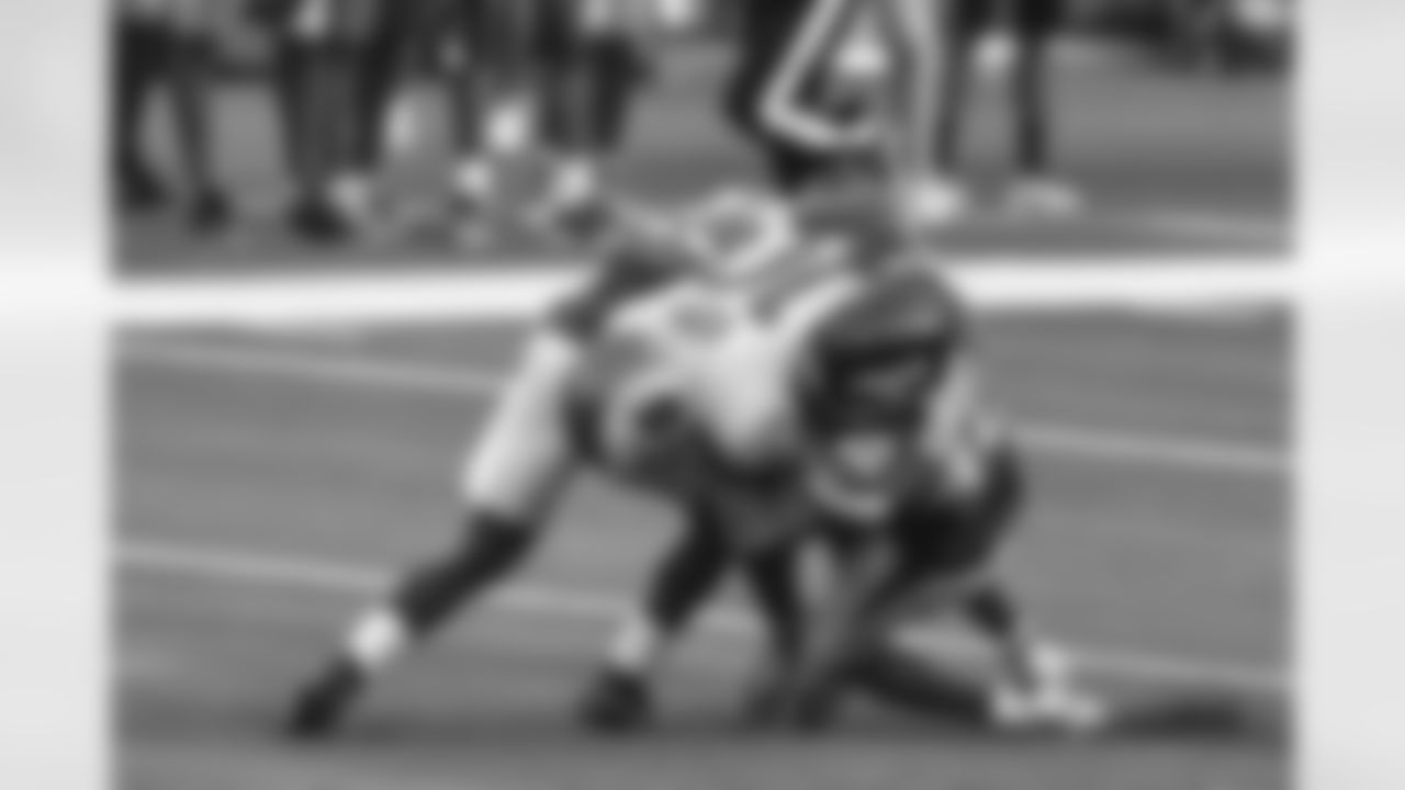 E_Jets_Rams_049