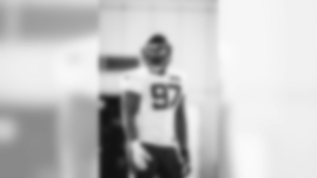 E_SNY_5358