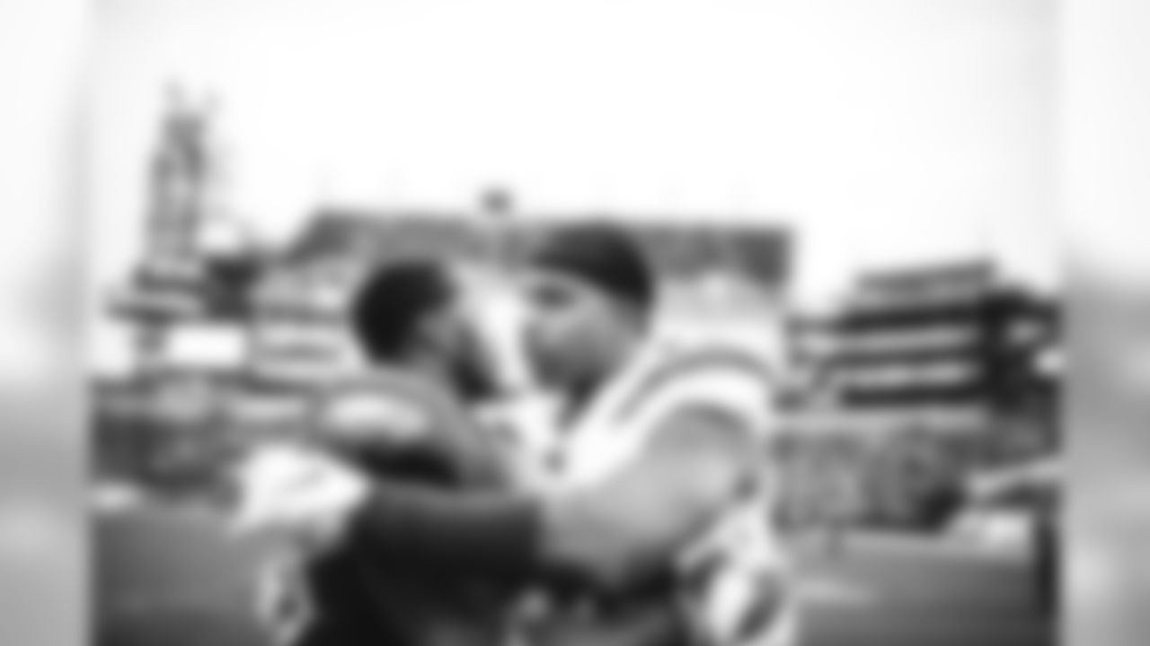 E_SNY_7605