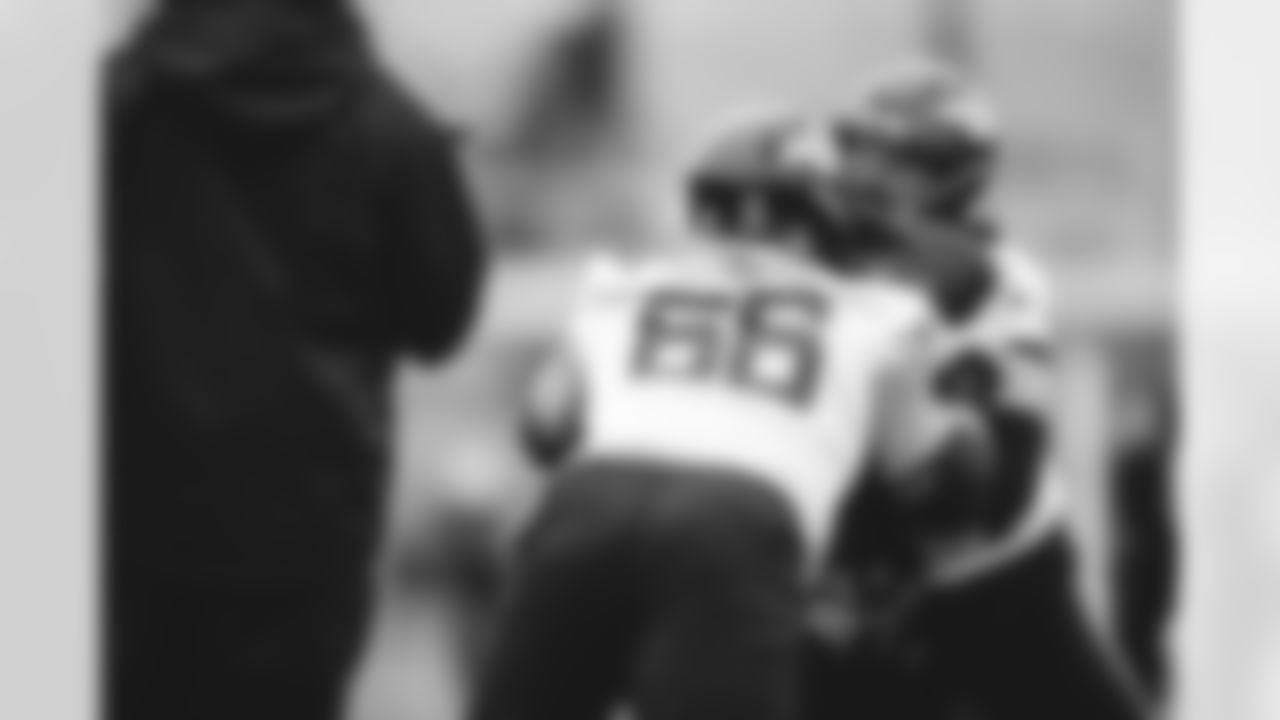 E_SNY_0371