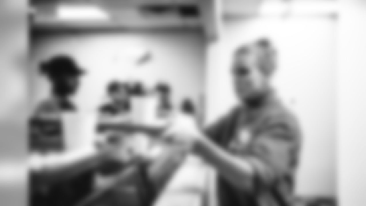 E_SNY_4595