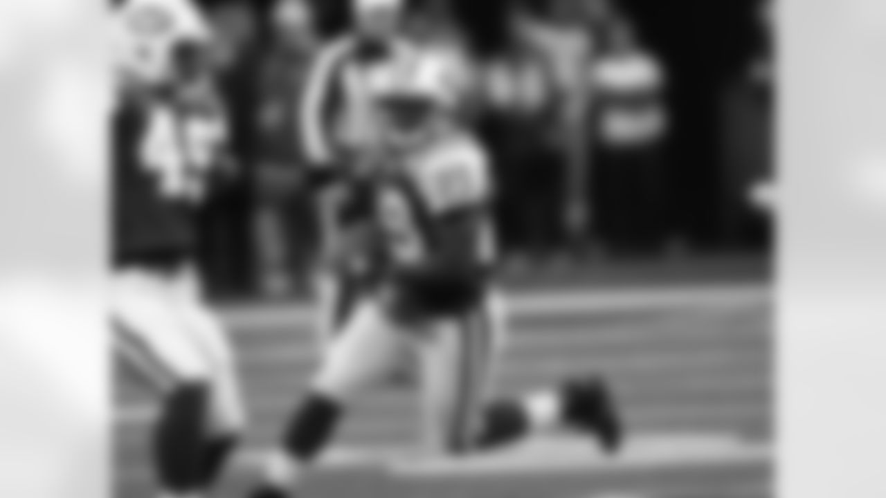 2009 Week 6 - Jets vs Bills Photos
