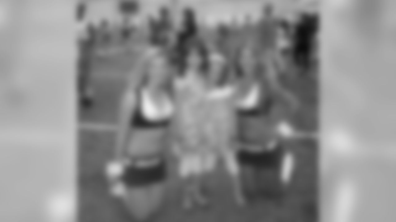 2011 Junior Flight Crew Program