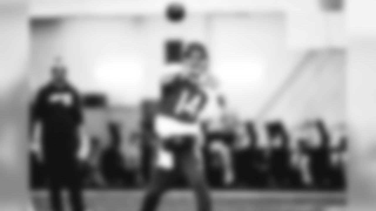E_SNY_3984