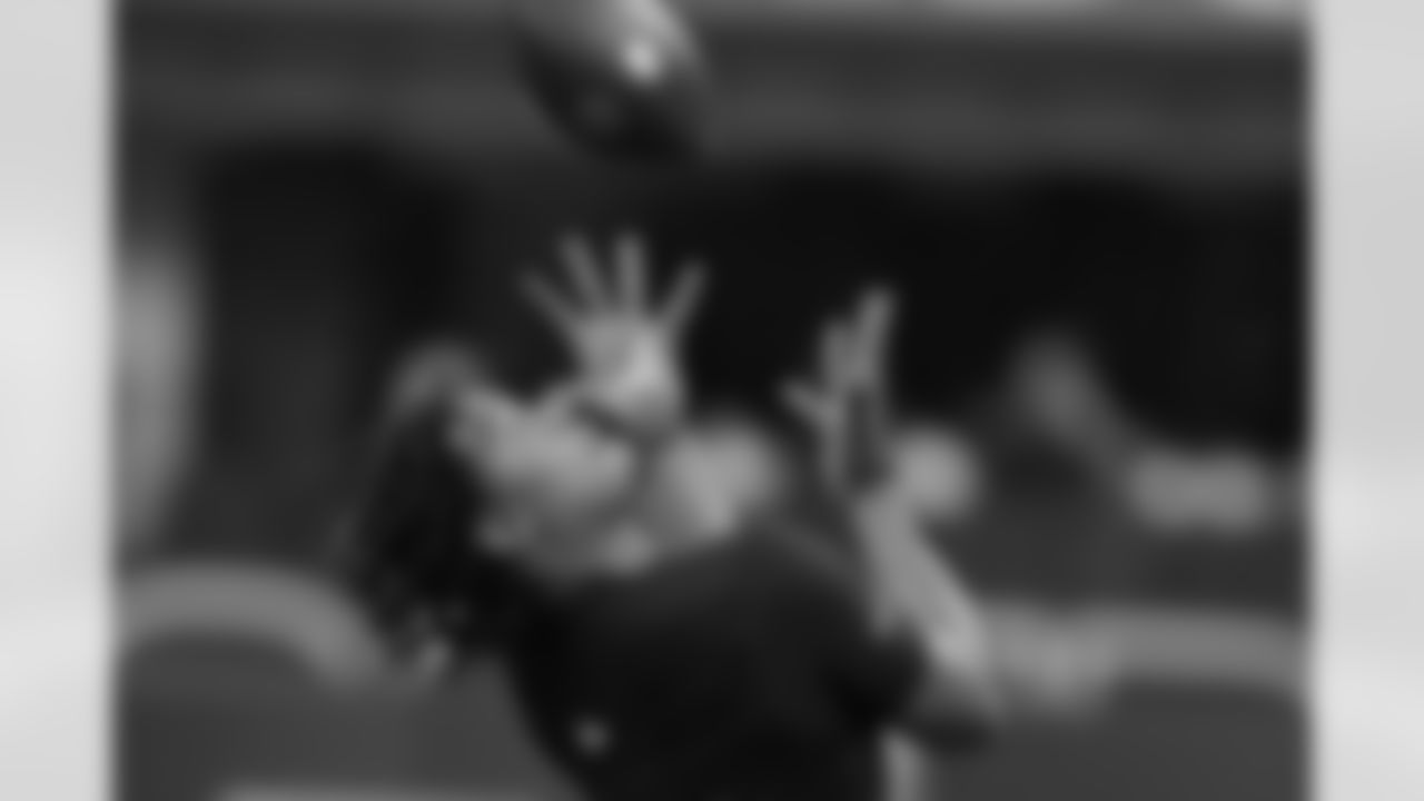 Coastal Carolina tight end Isaiah Likely catches a pass during a drill at the NFL football scouting combine, Thursday, March 3, 2022, in Indianapolis. (AP Photo/Charlie Neibergall)