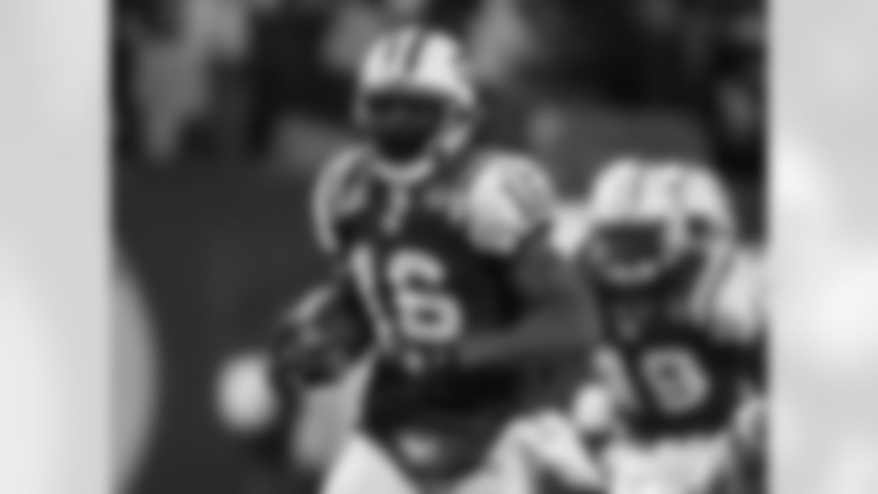2010 Week 17 Jets vs Bengals Photos
