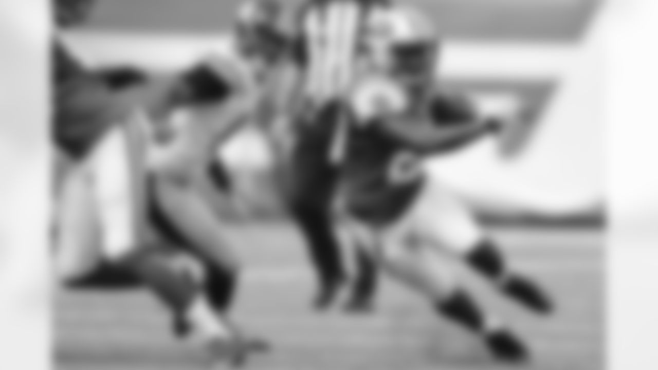 RB Bilal Powell may have been out-scored by DT Sheldon Richardson this year, but don't let that fool you into thinking he didn't have a great season. The third-year back enjoyed a breakout season, setting career highs in rushing attempts (176), rushing yards (697), receptions (36) and receiving yards (272).