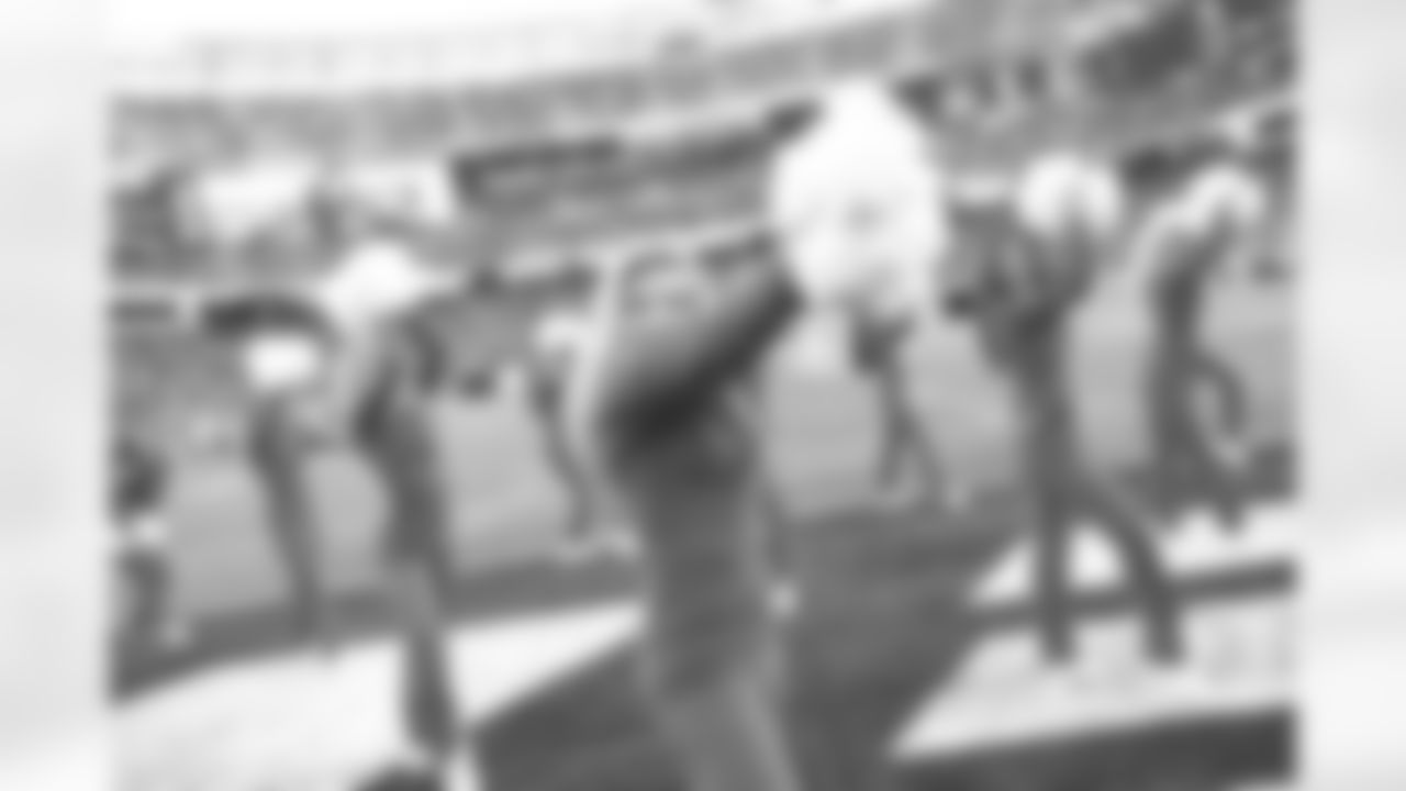 New York Jets Flight Crew: Jets vs Chiefs