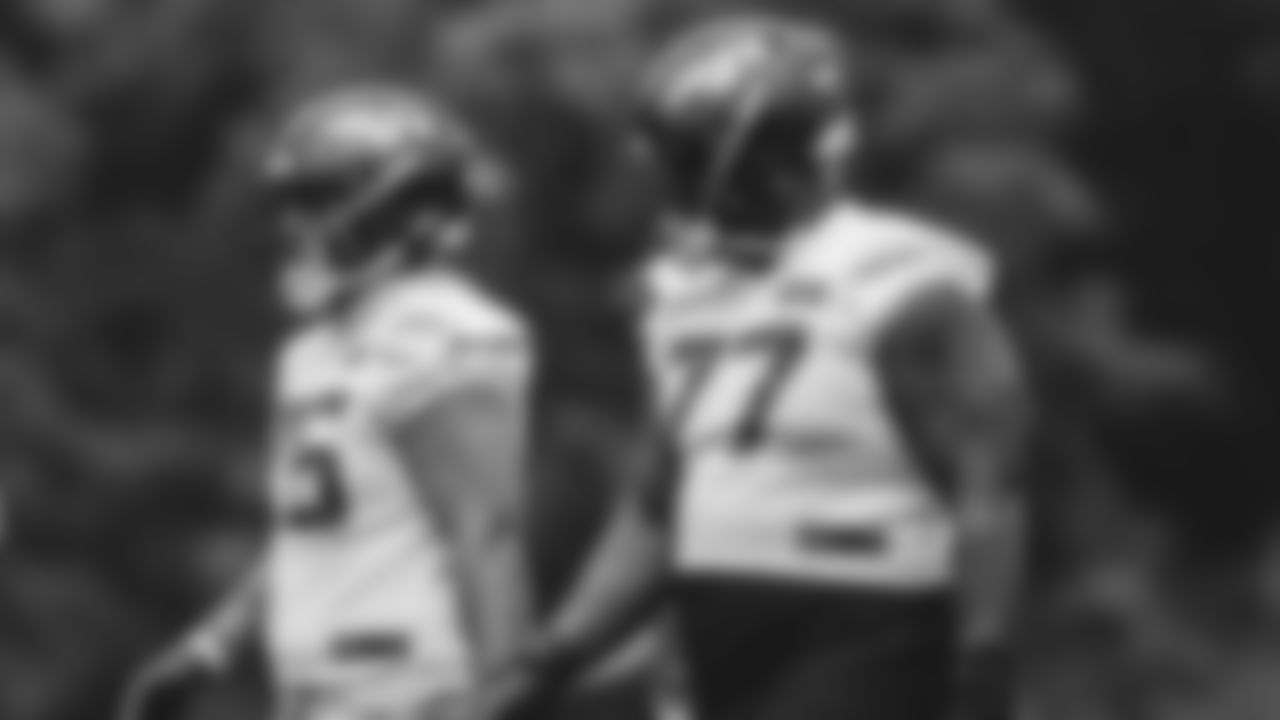 OL Alijah Vera-Tucker & OL Mekhi Becton