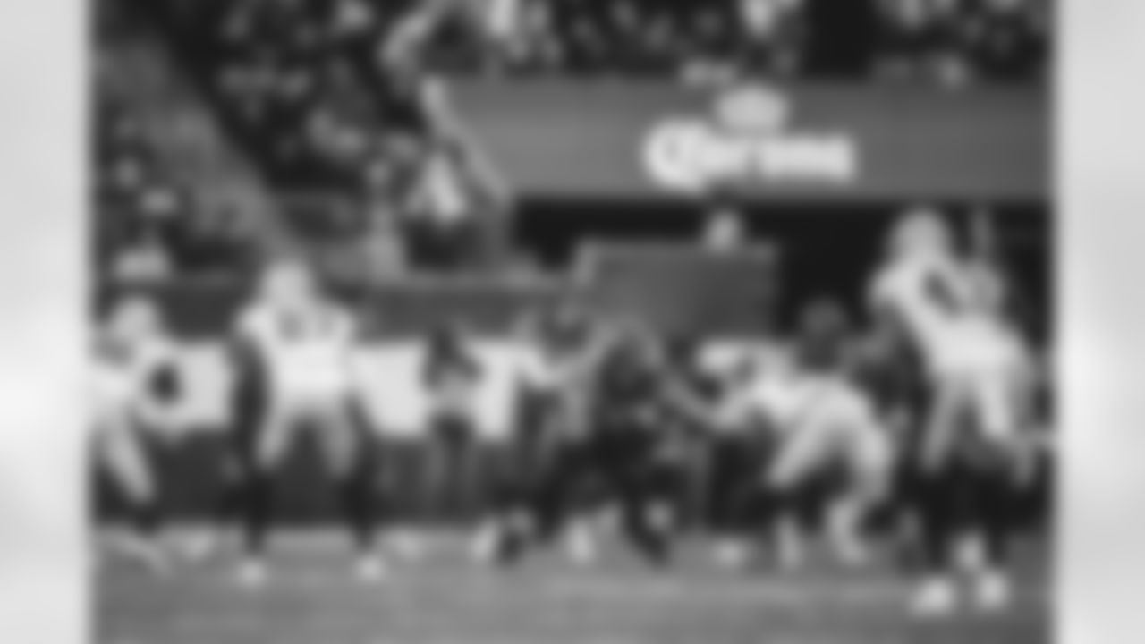 E_SNY_0004