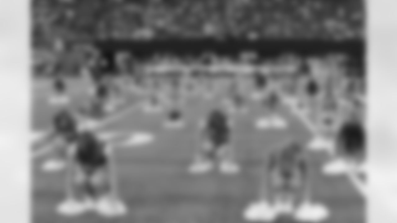 2010 Preseason Week 2 Jets vs Redskins Junior Flight Crew Photos