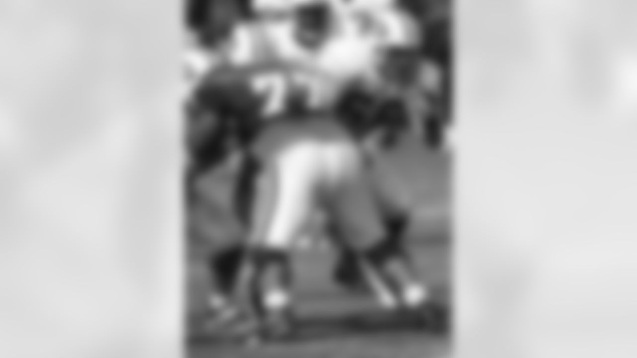 Kris Jenkins Photos
