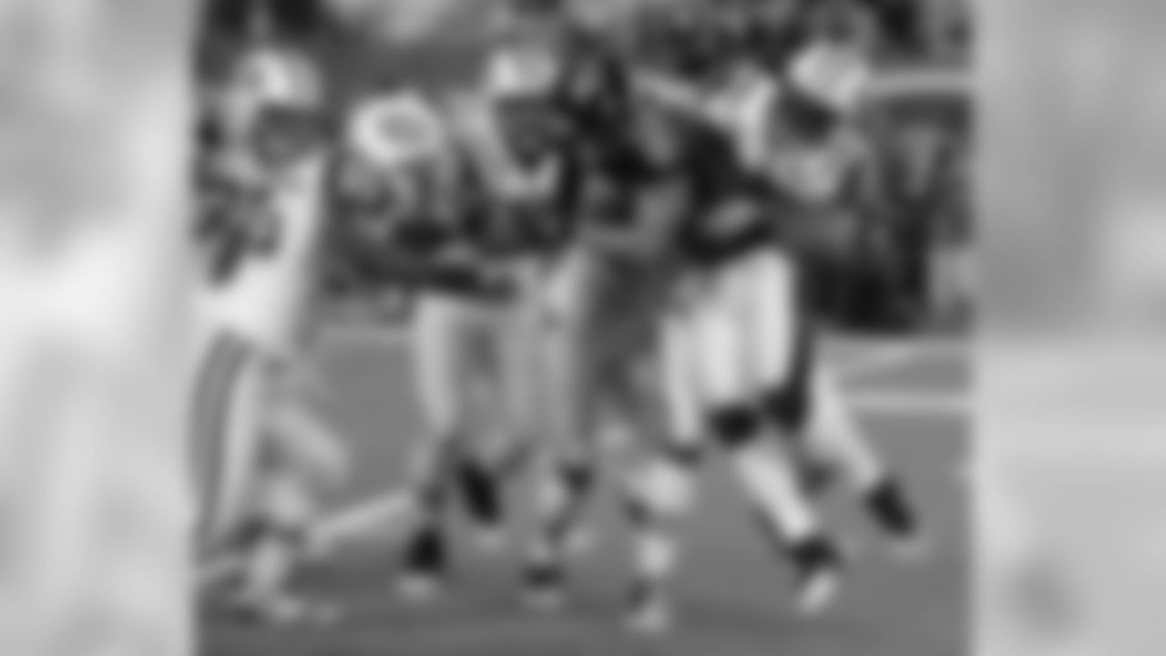 2010 Week 1 Jets vs Ravens Game Photos