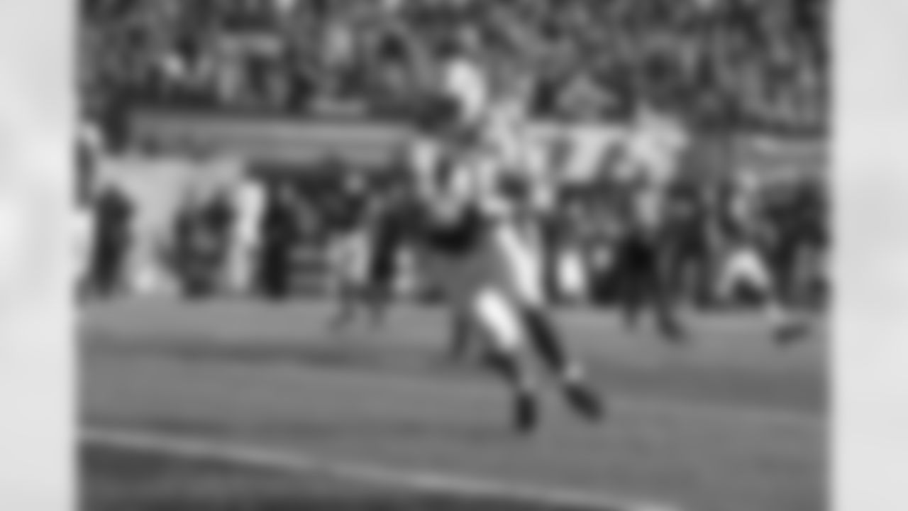 2011 Regular Season Week 16 Jets vs. Giants Game Photos