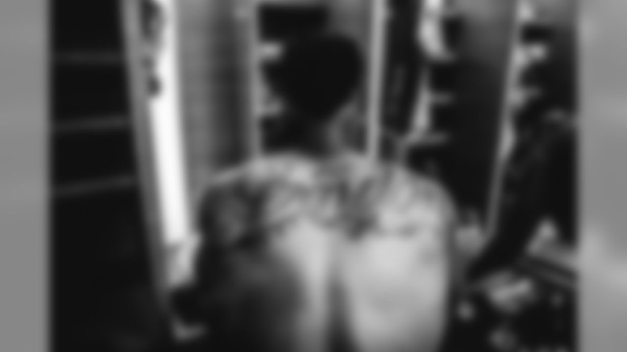 E_E__D4_6943