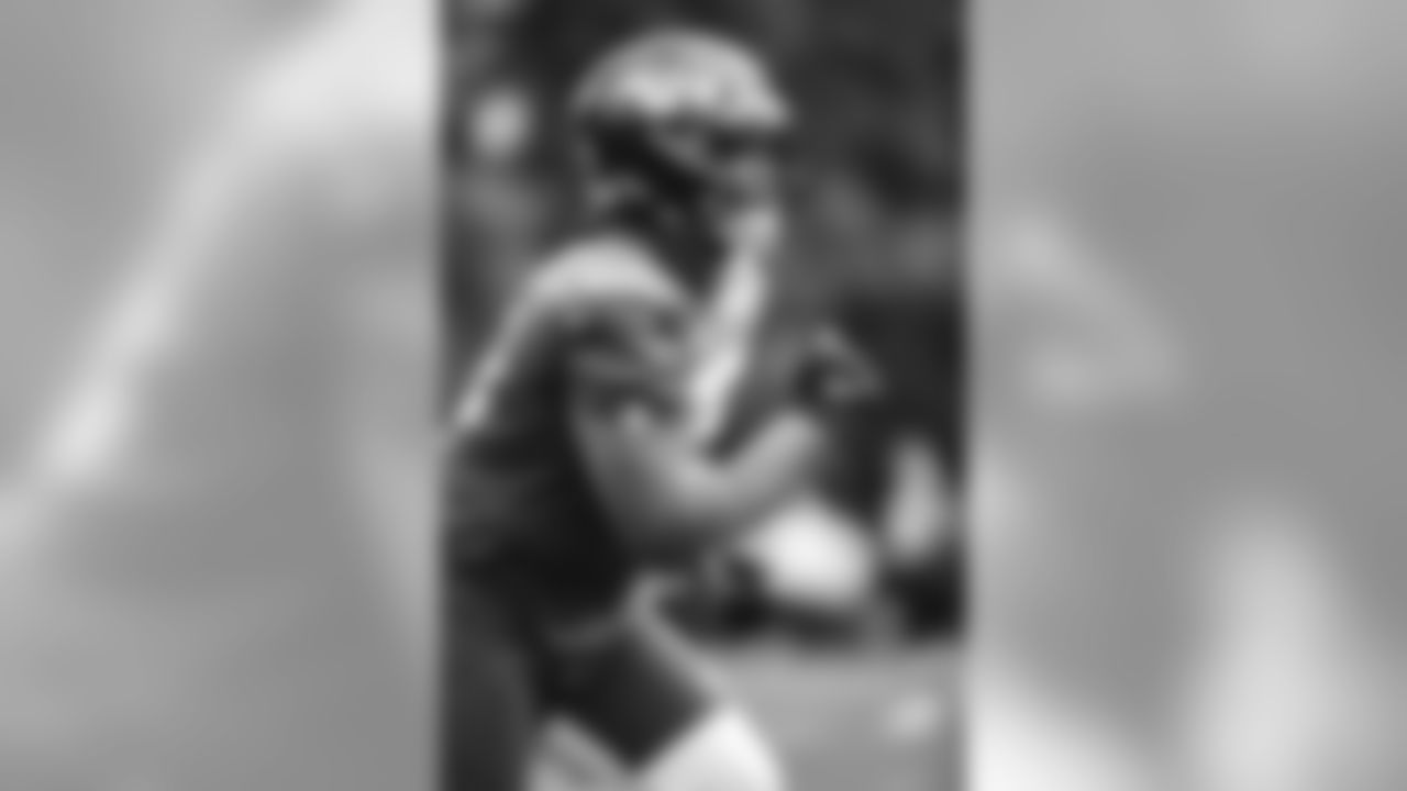 E_SNY_9041