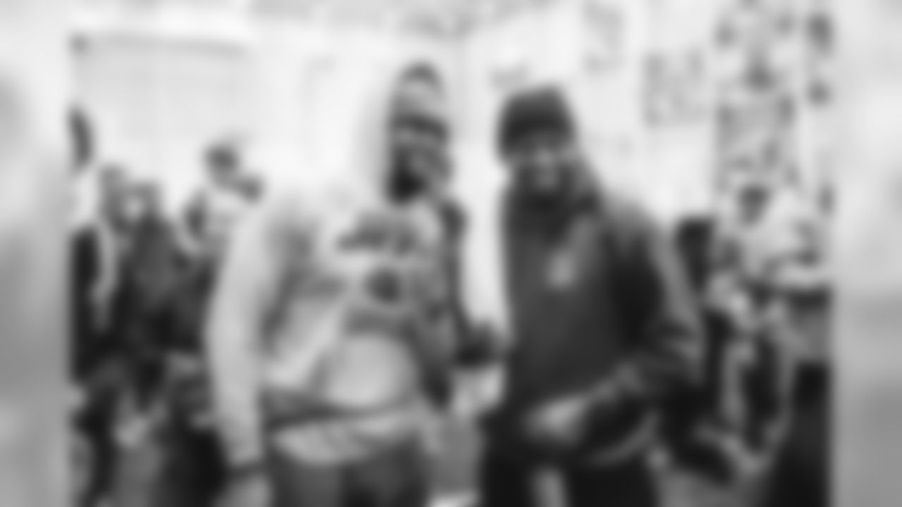 E_SNY_7197