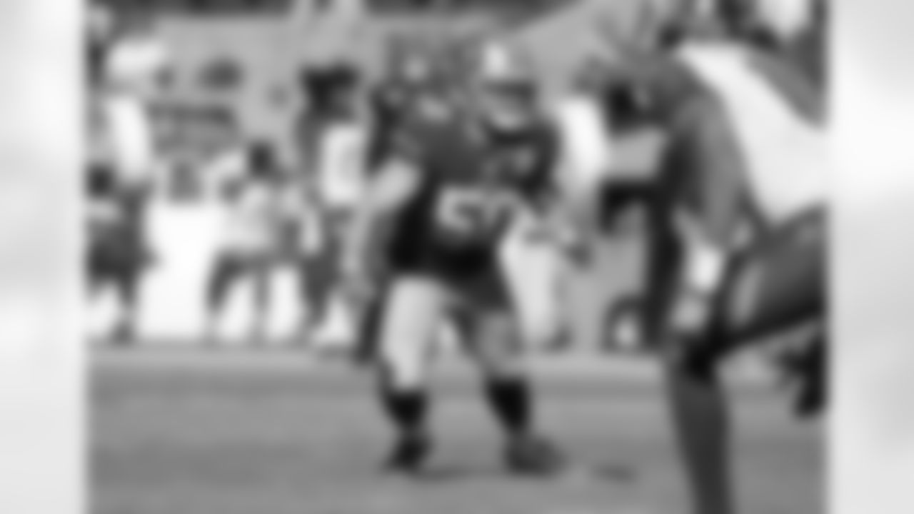 ILB Nick Bellore