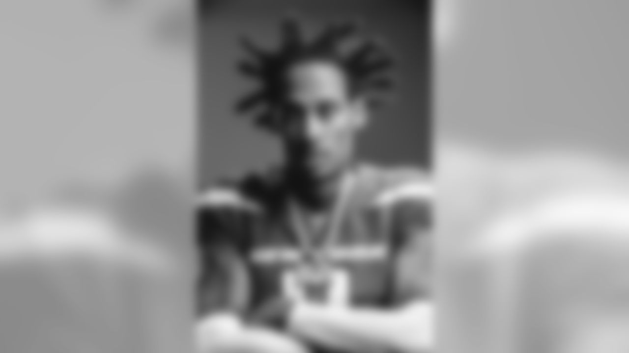 E_SNY_1820