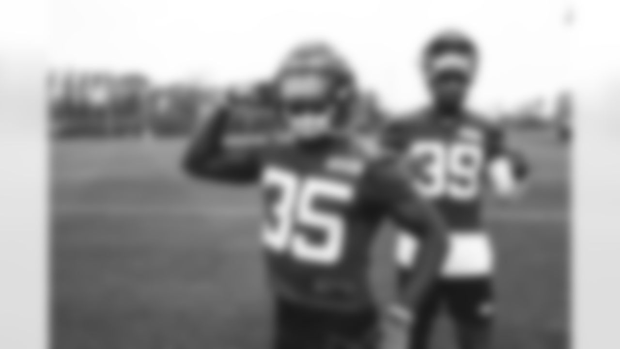 S Marquis Waters & EDGE Will McDonald