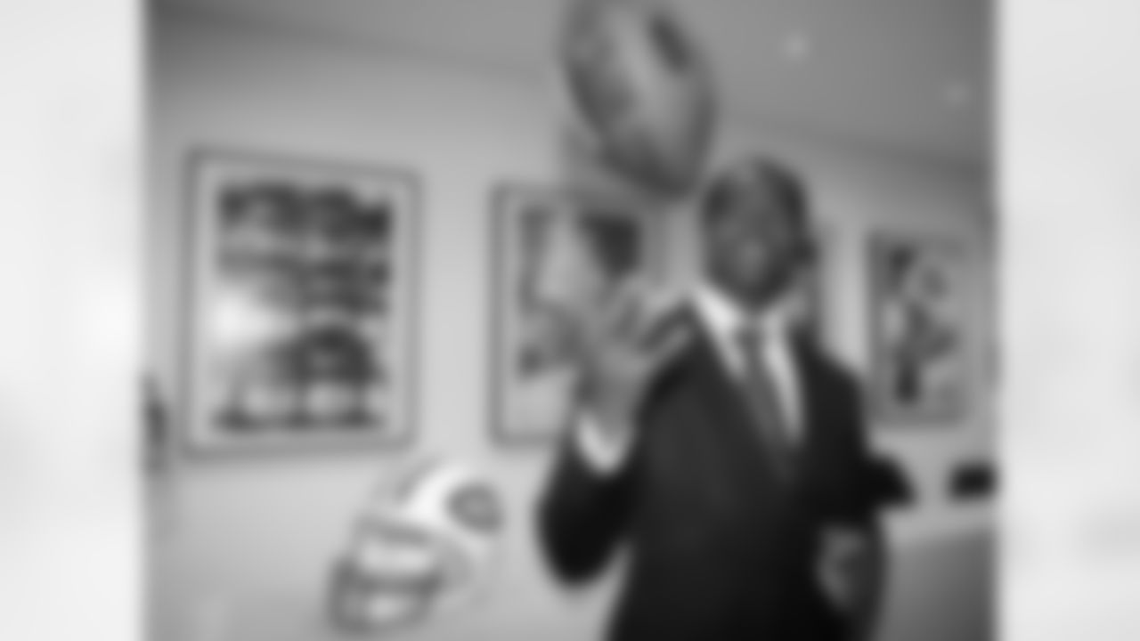 Curtis still having a ball after announcing retirement