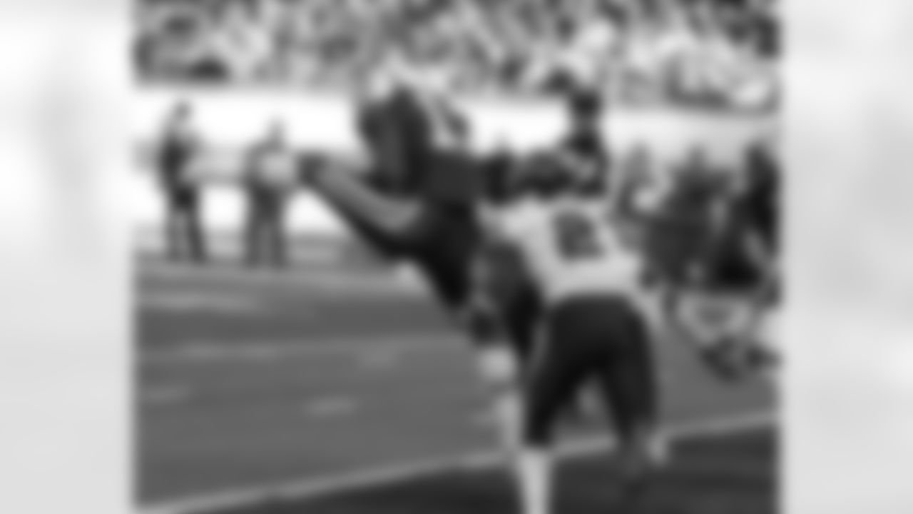 2010 Week 11 Jets vs Texans Game Photos