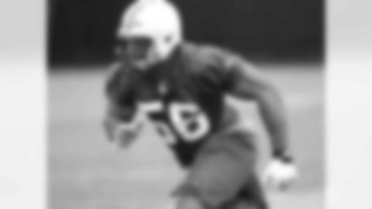Vernon Gholston Photos