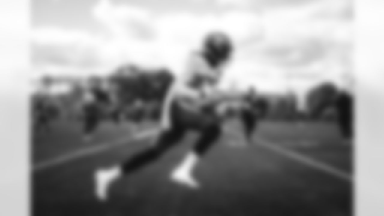 RB Josh Adams