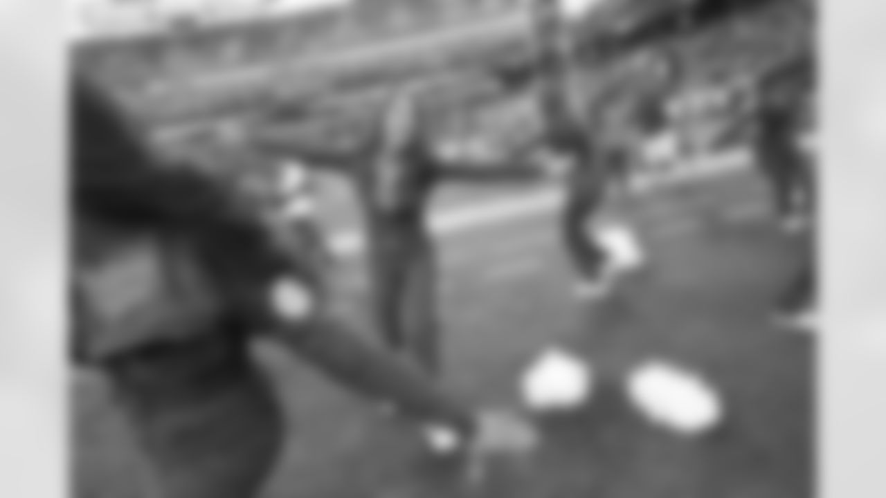 New York Jets Flight Crew: Jets vs Chiefs