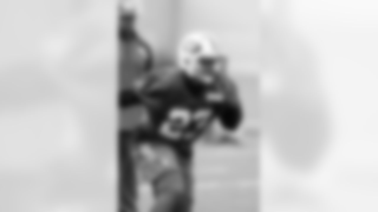 CB Dexter McDougle