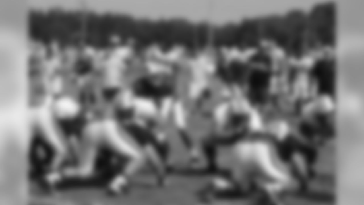 QB Erik Ainge Photos