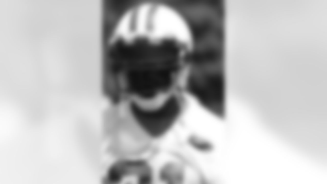 2010 Minicamp Photos - 6-15-10 AM Practice
