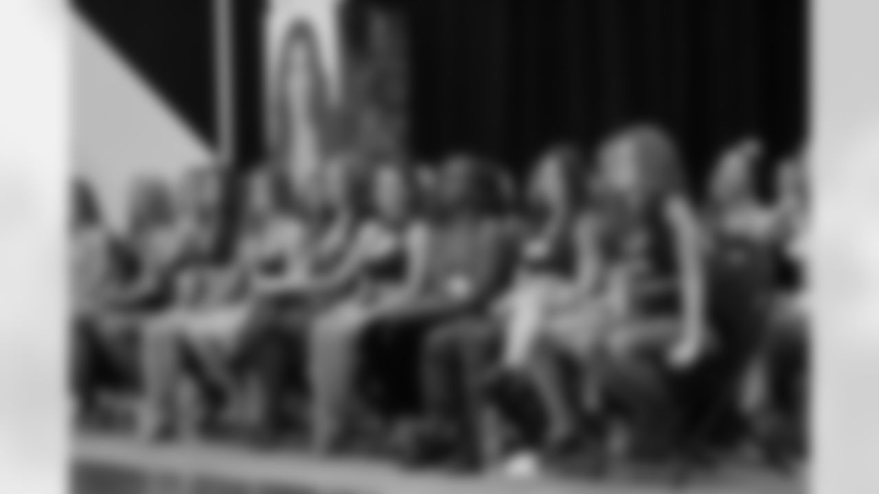 Day 4: Finalists may wear costumes to enhance solo routine
