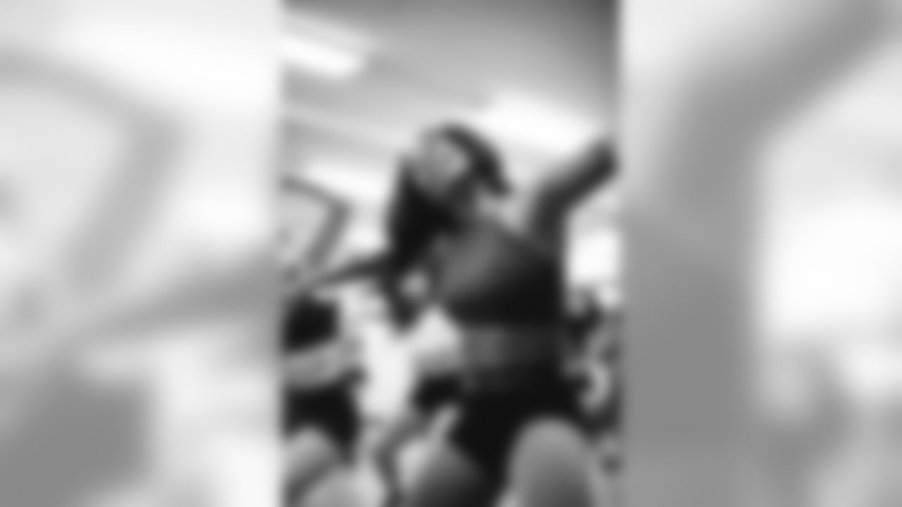 E_SNY_3739