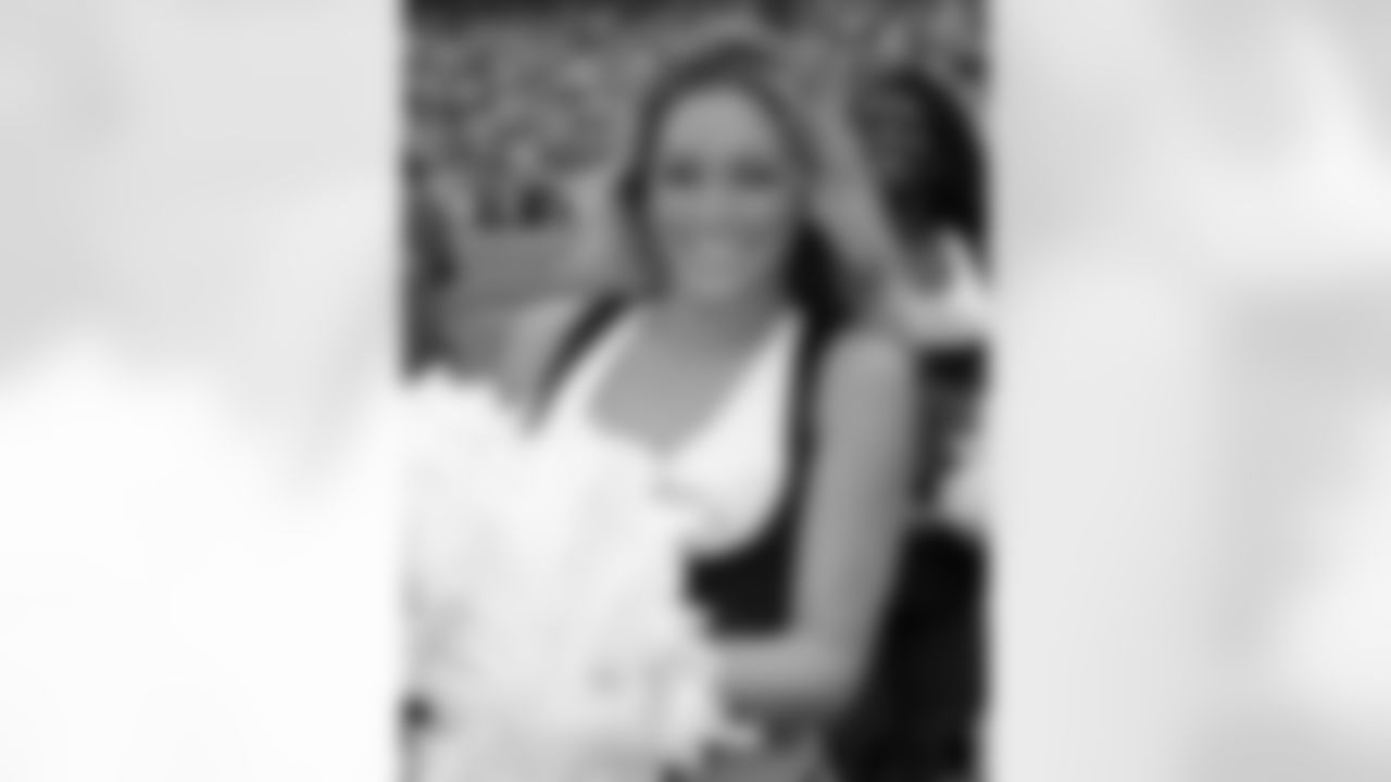 Samantha C. 2009 Flight Crew Member Photos