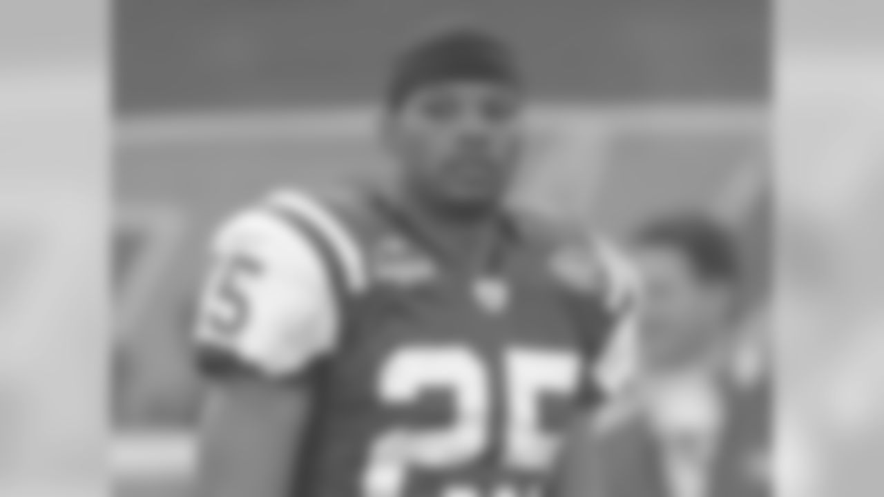 2009 Week 12 Jets vs Panthers Photos