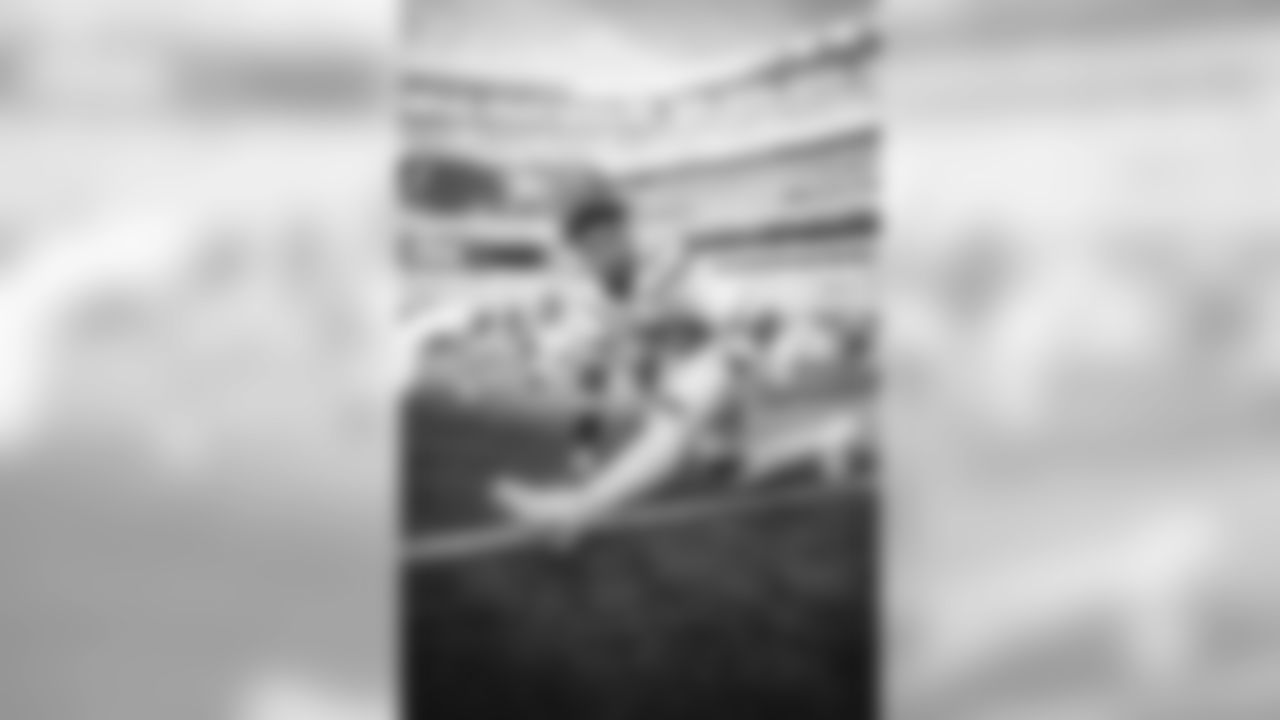 E_SNY_8797